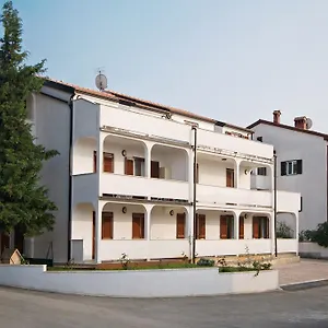 Ava , Poreč Kroatien